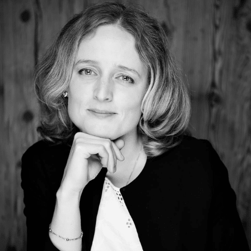 Portrait von Katharina Samoylova, psychologische Unterstützung und körperbasierte Beratung nach narzisstischem Missbrauch